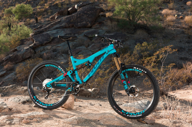 Pivot Reveal New Mach 6 off road.cc